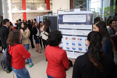 Apresentação de Painéis no Hall da Biblioteca.
