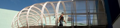 img1.jpg