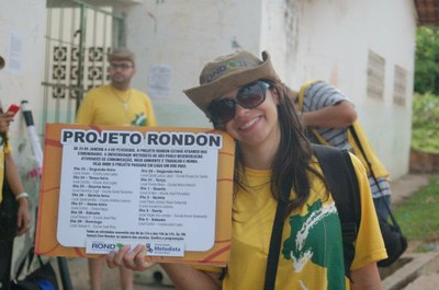 Raquel Munhoz, jornalista formada pela Universidade Metodista
